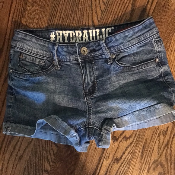 Hydraulic Lola Curvy Shorts 